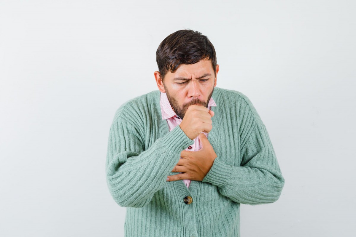 Почему появляется кашель после еды